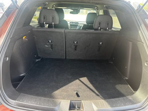 Used 2021 Chevrolet TrailBlazer ACTIV w/ Technology Package FWD image 13