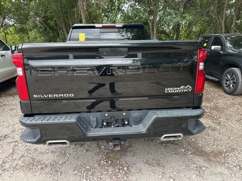 Used 2021 Chevrolet Silverado 1500 High Country RWD image 37