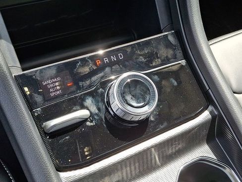 New 2026 Jeep Grand Cherokee Limited image 11