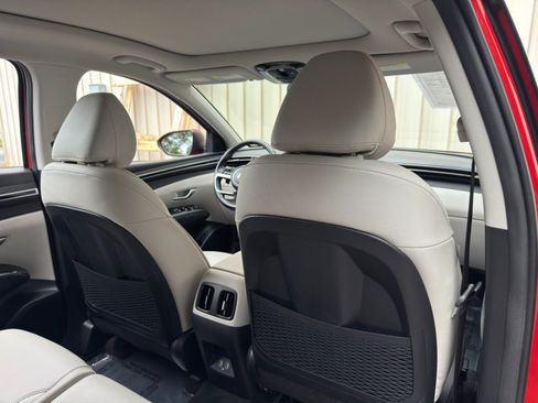 Used 2022 Hyundai Tucson Limited w/ Cargo Package AWD/4WD image 37