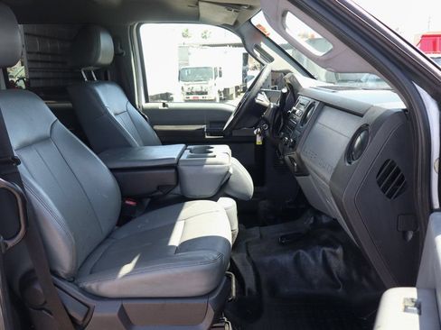 Used 2016 Ford F650 2WD Crew Cab Super Duty image 34