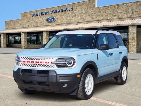 New 2026 Ford Bronco Sport Heritage w/ Convenience Package AWD/4WD image 2