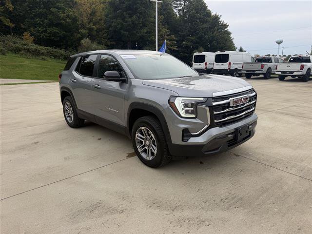Used 2026 GMC Terrain Elevation AWD/4WD image 3