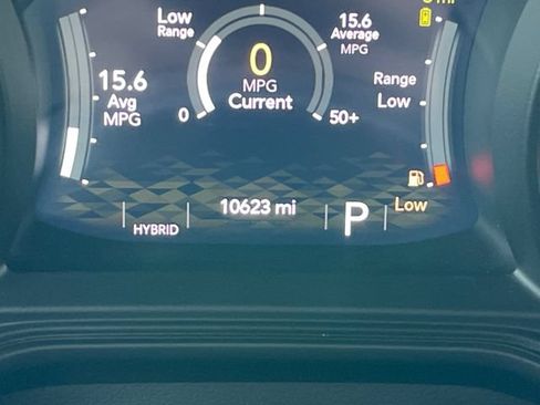 Used 2025 Jeep Wrangler Unlimited Rubicon 4xe w/ Safety Group AWD/4WD image 11