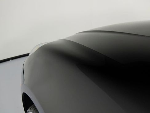 New 2026 Porsche Macan AWD/4WD image 39