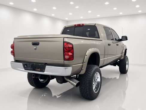 Used 2007 Dodge Ram 2500 Truck SLT w/ Protection Group AWD/4WD image 5