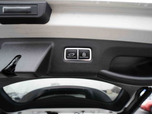 Used 2021 Kia Sorento EX image 29