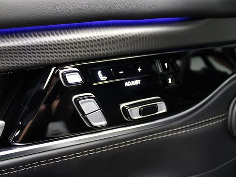 New 2026 Jeep Grand Wagoneer L Summit AWD/4WD image 21
