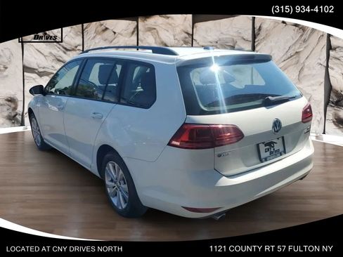 Used 2017 Volkswagen Golf S w/ Driver Assistance Package AWD/4WD image 7