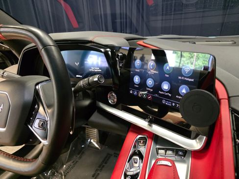 Used 2023 Chevrolet Corvette Stingray Preferred Cpe w/ Z51 Performance Package RWD image 28