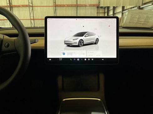 Used 2023 Tesla Model 3 Standard Range image 27