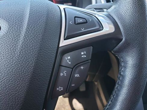 Used 2016 Ford Edge SEL w/ Equipment Group 201A AWD/4WD image 25