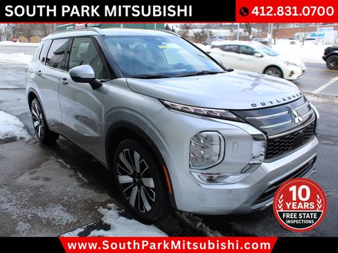 Used 2025 Mitsubishi Outlander SEL image 5