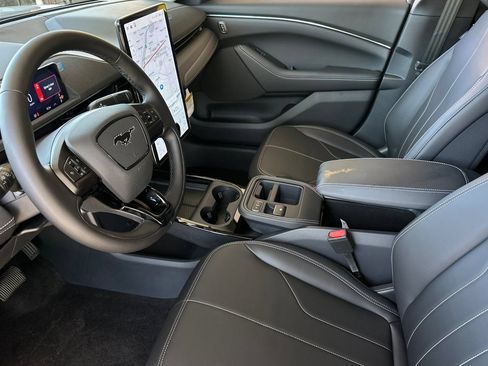 New 2026 Ford Mustang Mach-E Select w/ Comfort Package Lite RWD image 9
