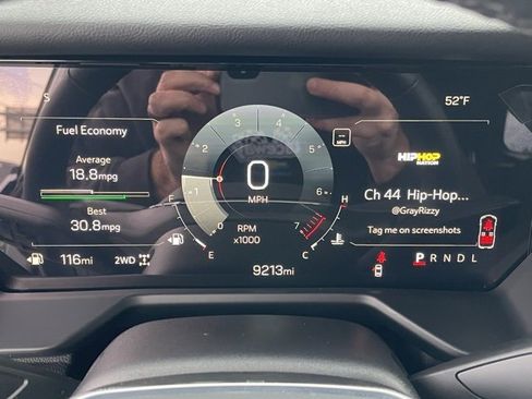 Certified 2025 GMC Acadia Elevation image 32