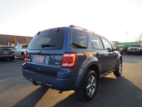 Used 2010 Ford Escape XLT image 5