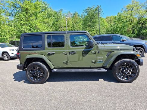 Certified 2023 Jeep Wrangler Unlimited Sahara w/ Cold Weather Group AWD/4WD image 7
