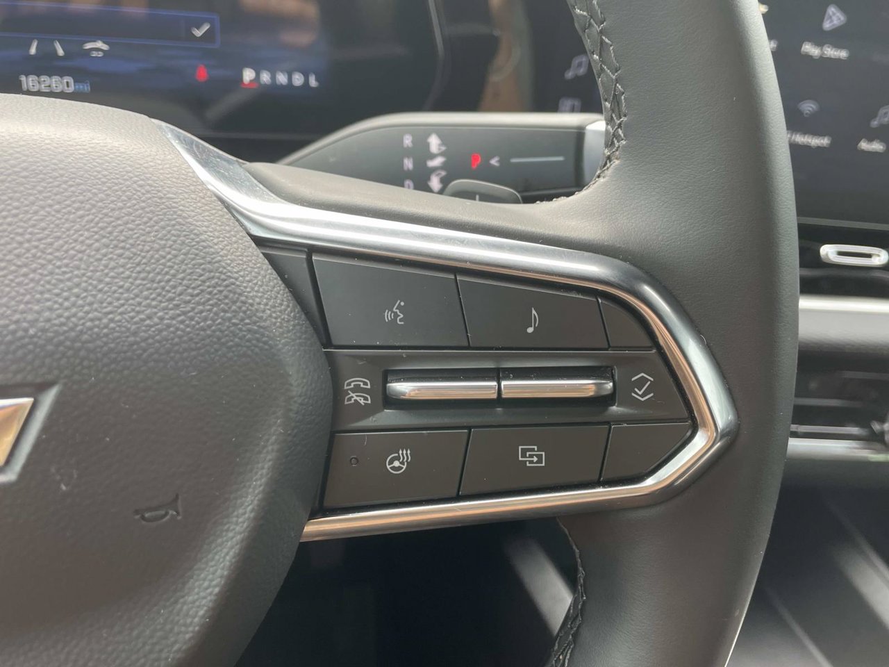 Used 2026 Chevrolet Equinox LT FWD image 21