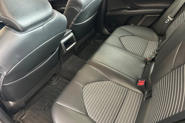 Certified 2024 Toyota Camry SE FWD image 16