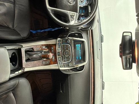 Used 2011 Buick LaCrosse CXL w/ Driver Confidence Package FWD image 22
