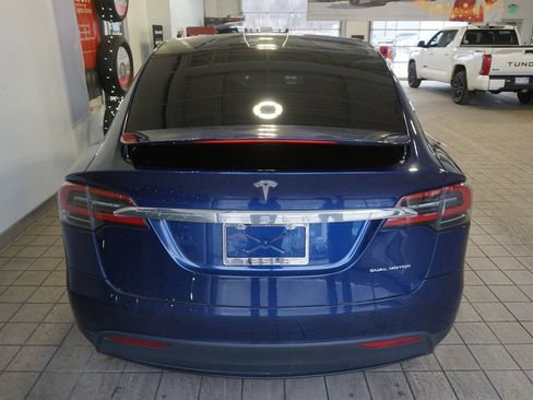 Used 2020 Tesla Model X Long Range image 15