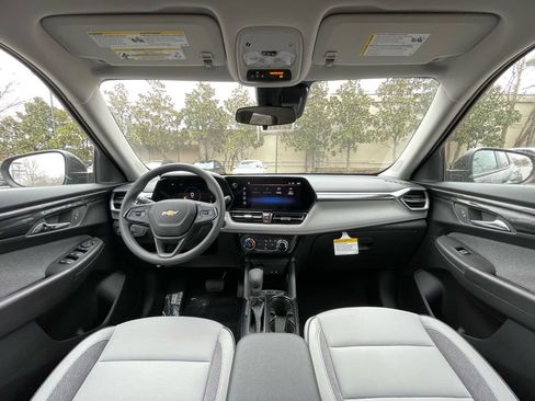 New 2026 Chevrolet TrailBlazer LT w/ Driver Confidence Package FWD image 29