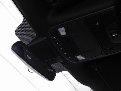 Used 2019 Ford F150 Lariat image 71