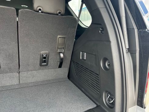 New 2026 Chevrolet Tahoe LT image 14