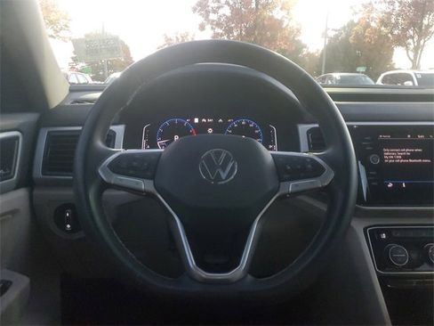 Used 2021 Volkswagen Atlas SEL Premium image 25