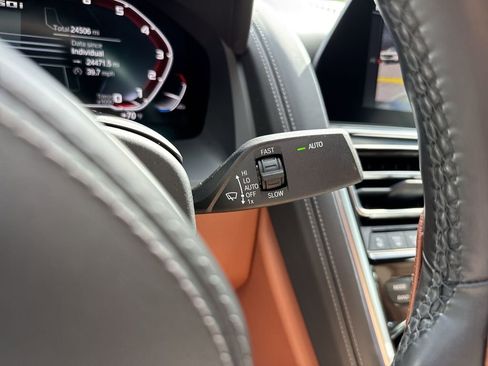 Used 2022 BMW M850i xDrive M850i xDrive w/ M Carbon Exterior Package image 57