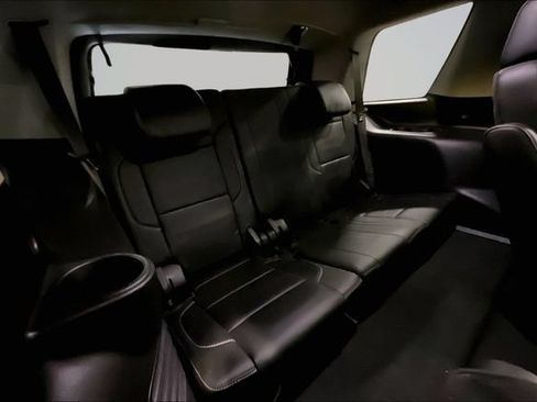 Used 2019 Chevrolet Tahoe Premier AWD/4WD image 28