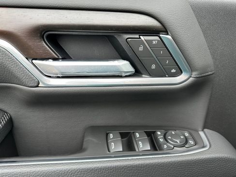 New 2026 GMC Sierra 2500 Denali w/ Denali Reserve Package image 10