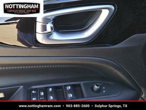 New 2026 Jeep Compass Latitude AWD/4WD image 21