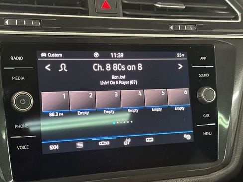 Certified 2024 Volkswagen Tiguan SE R-Line image 23