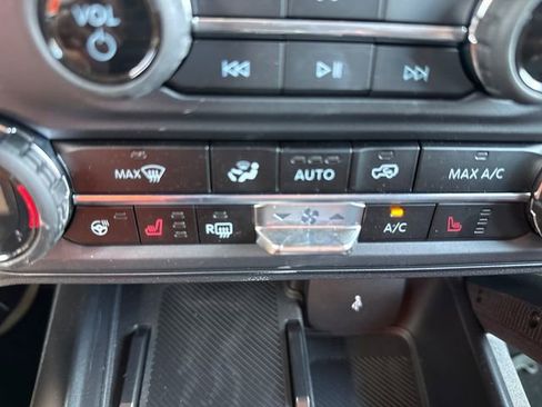New 2025 Ford Bronco Badlands AWD/4WD image 26