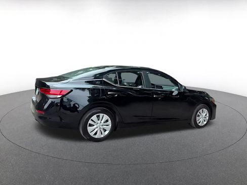 Used 2025 Nissan Sentra S FWD image 14