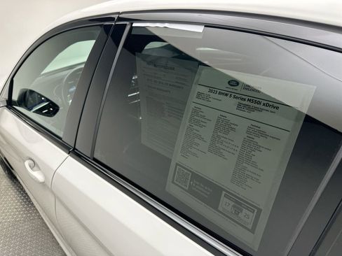 Used 2023 BMW M550i xDrive M550i xDrive w/ Executive Package image 20