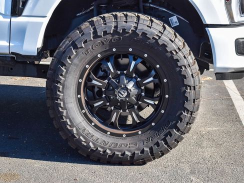 Used 2024 Ford F350 Lariat w/ Lariat Ultimate Package image 10