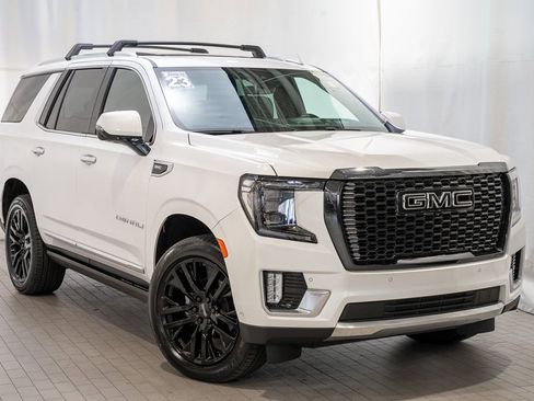 Used 2023 GMC Yukon Denali w/ Denali Reserve Package image 1