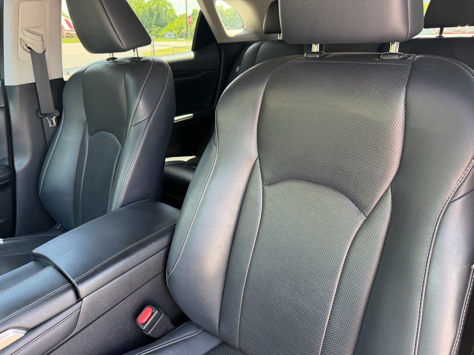Used 2019 Lexus RX 350 FWD w/ Accessory Package image 13