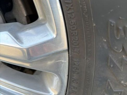 Used 2020 GMC Sierra 2500 Denali w/ Denali Ultimate Package image 10