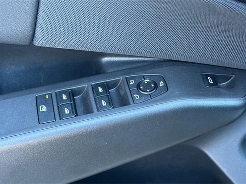 Used 2025 BMW X3 xDrive30i w/ Premium Package image 13