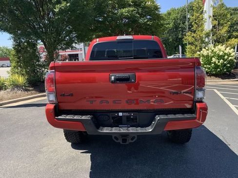 Used 2017 Toyota Tacoma TRD Pro AWD/4WD image 7