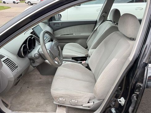 Used 2005 Nissan Altima 2.5 S image 9