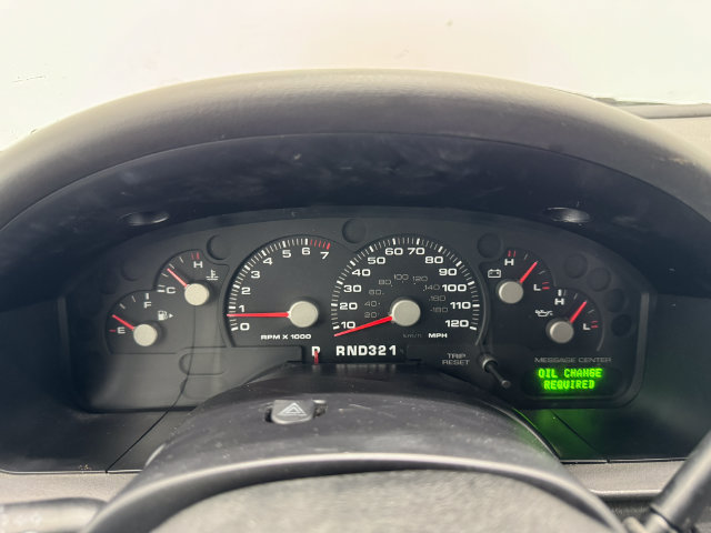 Used 2005 Ford Explorer XLT RWD image 2