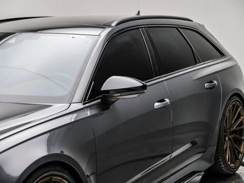 Used 2023 Audi RS 6 w/ Black Optic Package AWD/4WD image 24