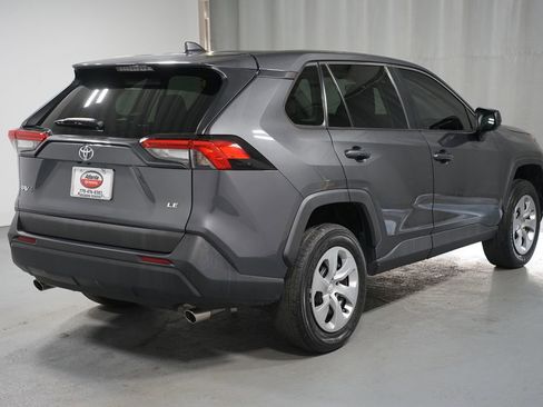Certified 2022 Toyota RAV4 LE image 8
