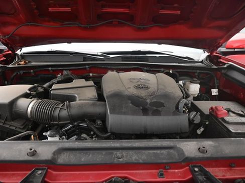 Used 2023 Toyota Tacoma TRD Sport AWD/4WD image 23