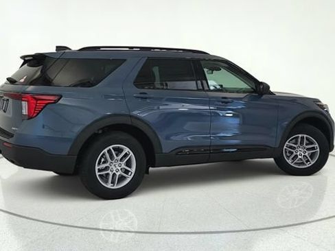 New 2026 Ford Explorer Active AWD/4WD image 6
