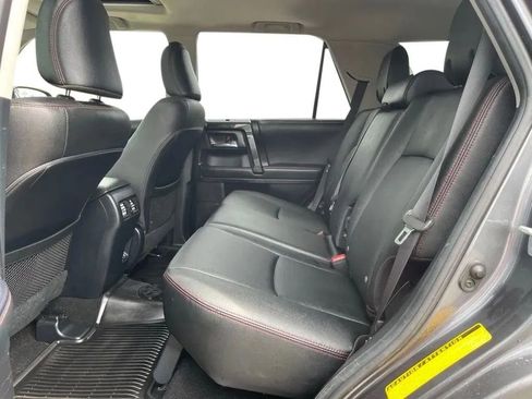Used 2021 Toyota 4Runner Venture w/ Moonroof Package AWD/4WD image 13